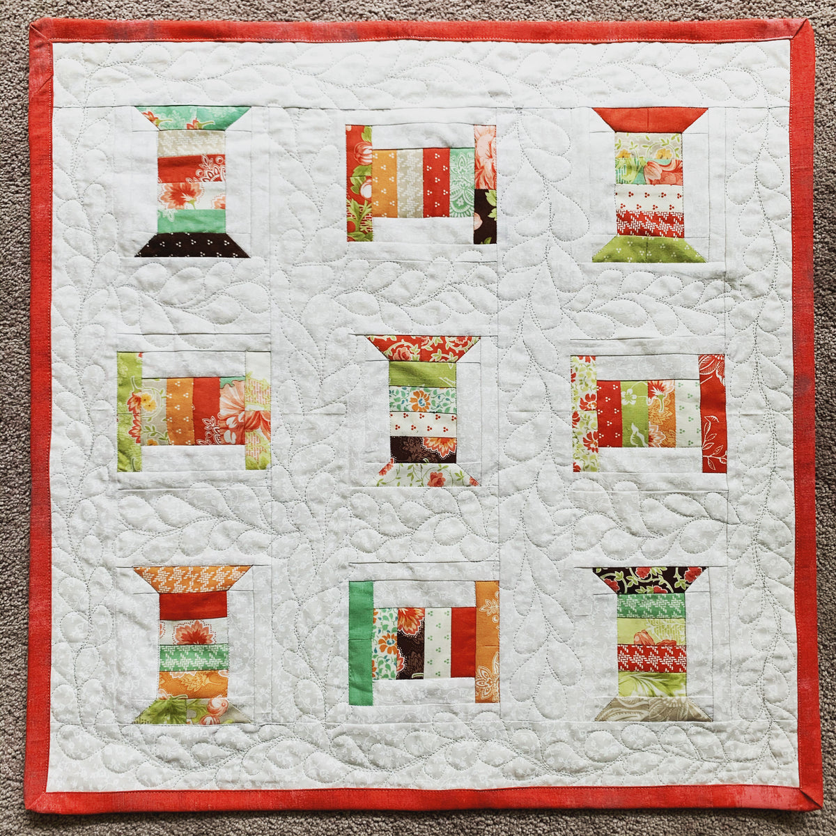 Friday Favourites - Spool Holder — Online Quilt Courses & Quilt Patterns  from The Crafty Nomad